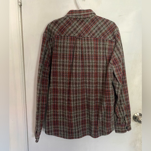 Roots Flannel - Picture 2 of 3
